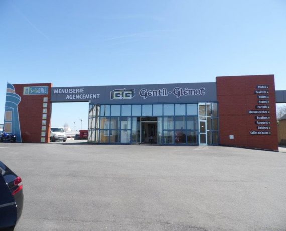Votre installateur Gentil-Glémot, pour la pose de vos portes, volets et fenêtres Solabaie à Combourg