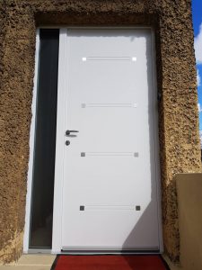 Porte d'entrée PVC modèle Etna installée par Solabaie Le Havre
