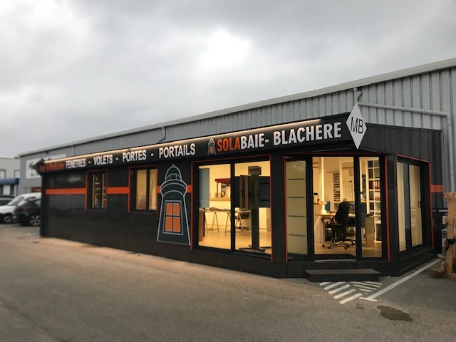 Magasin de menuiserie Solabaie Blachère